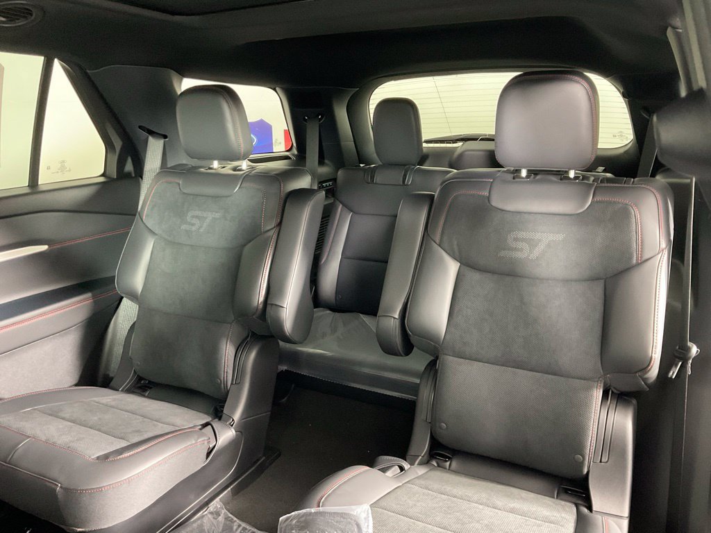 New 2026 Ford Explorer ST w/ Sun And Sound Package AWD/4WD image 16