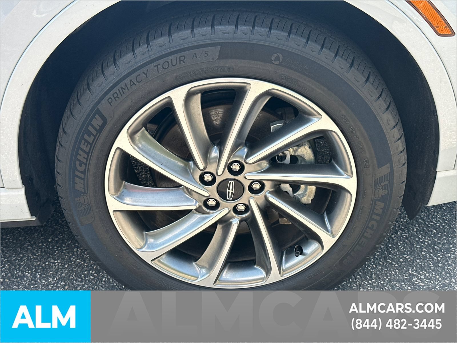 Used 2025 Lincoln Corsair Grand Touring AWD/4WD image 14
