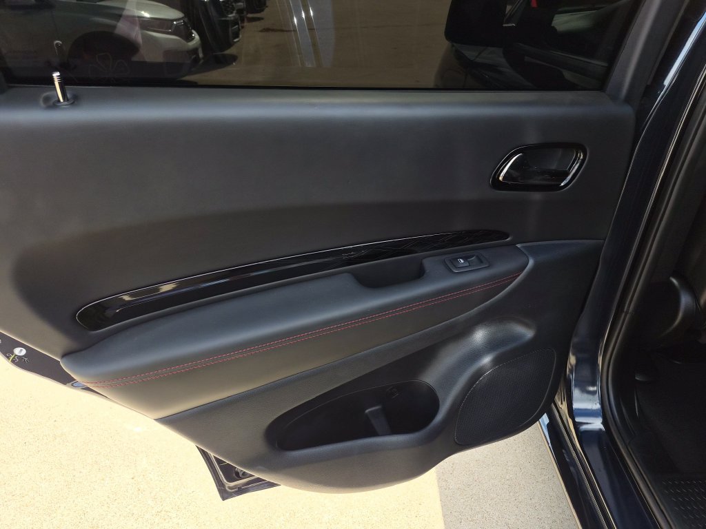 Used 2025 Dodge Durango GT AWD/4WD image 14