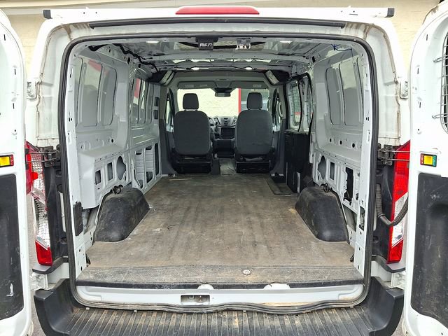 Used 2019 Ford Transit 250 130 Low Roof RWD image 11
