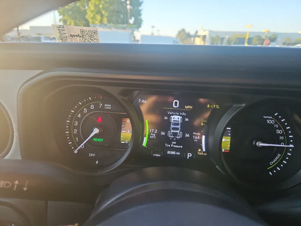 Used 2024 Jeep Wrangler Unlimited AWD/4WD image 19