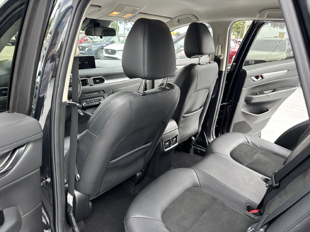 Used 2021 MAZDA CX-5 Touring FWD image 34