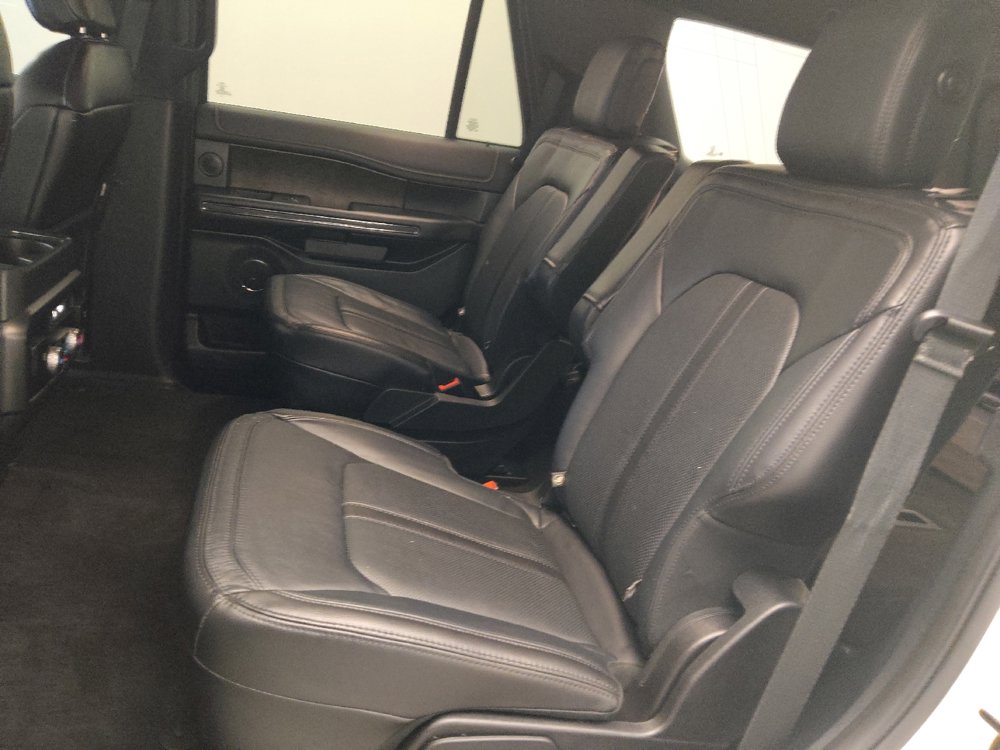 Used 2020 Ford Expedition Limited w/ Equipment Group 302A RWD image 18