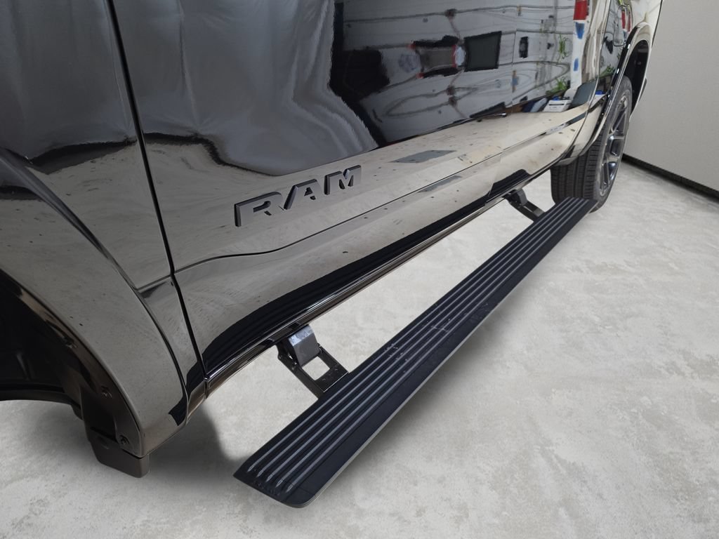 New 2027 RAM 1500 Laramie w/ Night Edition AWD/4WD image 34