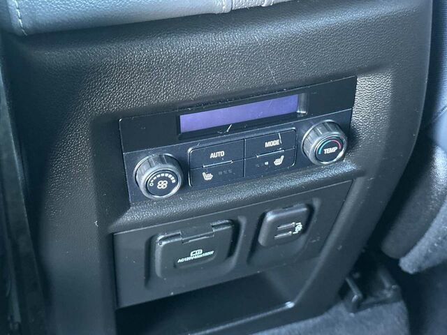 Used 2020 Chevrolet Traverse Premier image 15