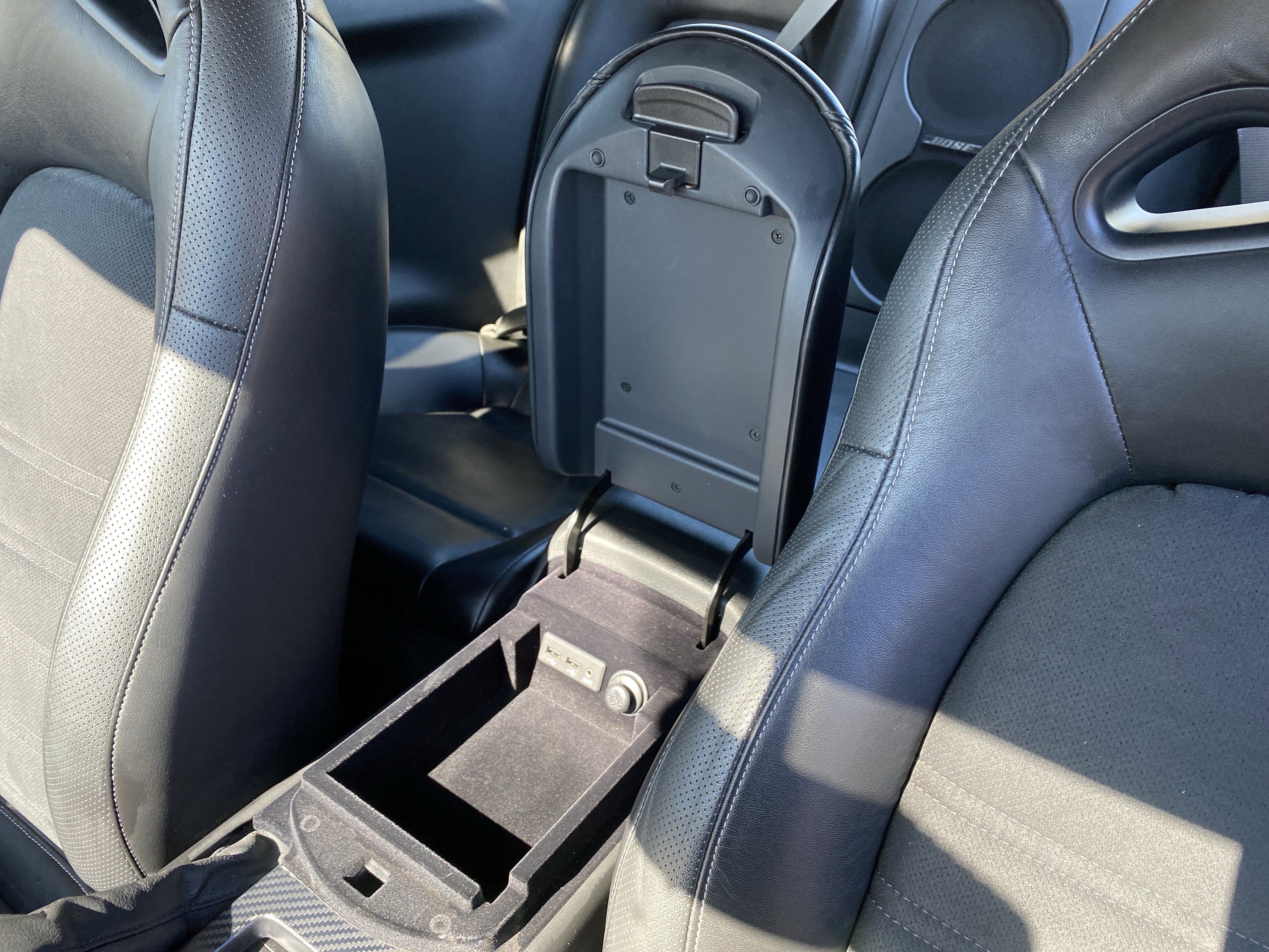 Used 2017 Nissan GT-R Premium image 44