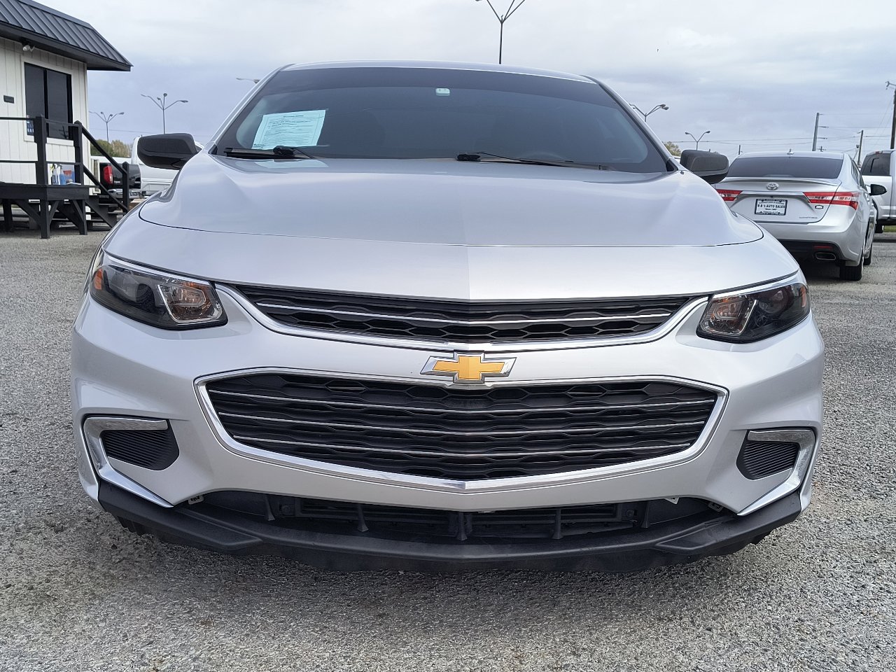 Used 2017 Chevrolet Malibu LS image 9