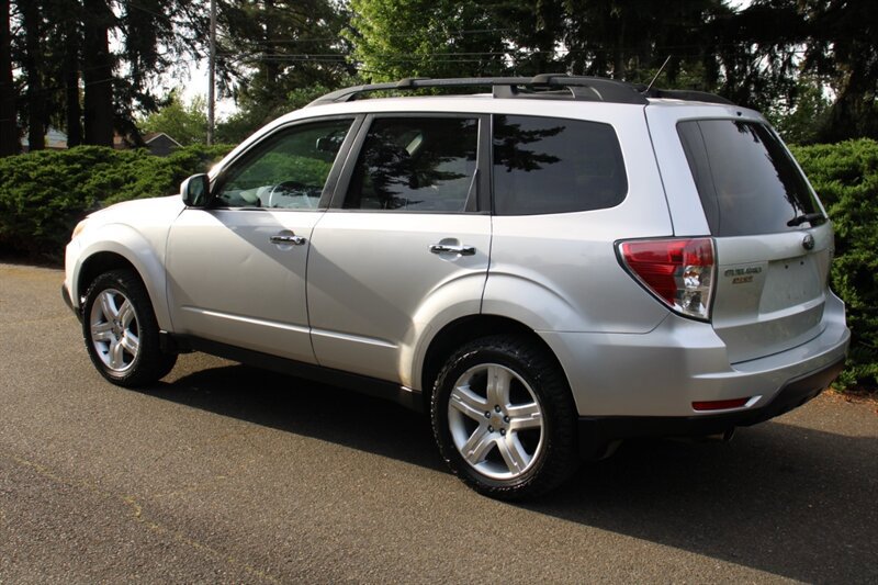 Used 2009 Subaru Forester 2.5X w/ Popular Equipment Group 7B AWD/4WD image 4
