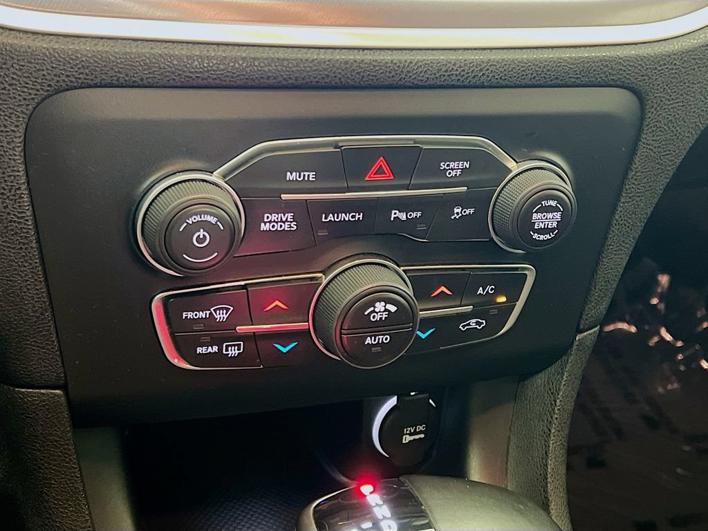 Used 2019 Dodge Charger Scat Pack w/ Dynamics Package RWD image 16