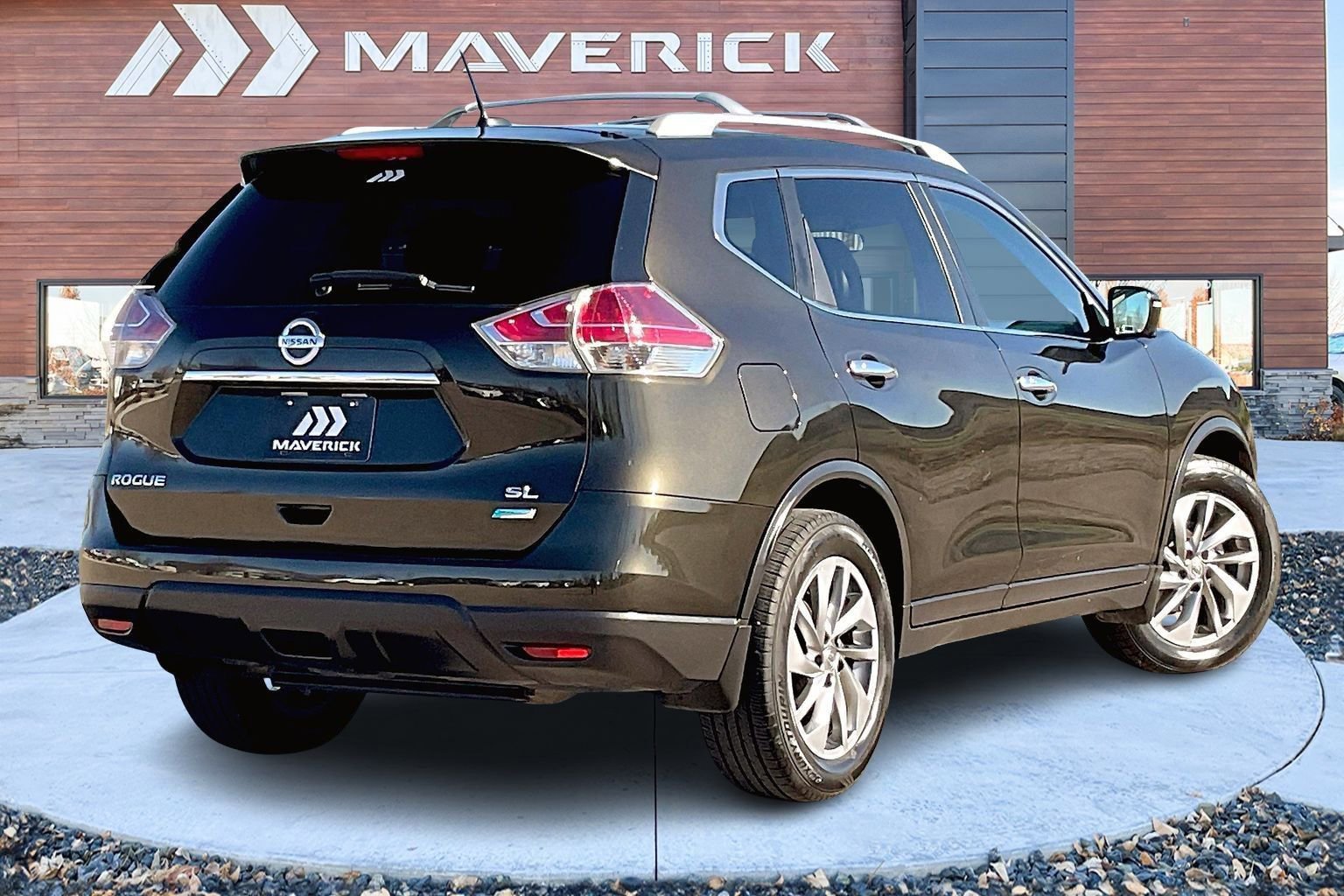 Used 2014 Nissan Rogue SL w/ SL Premium Package image 5