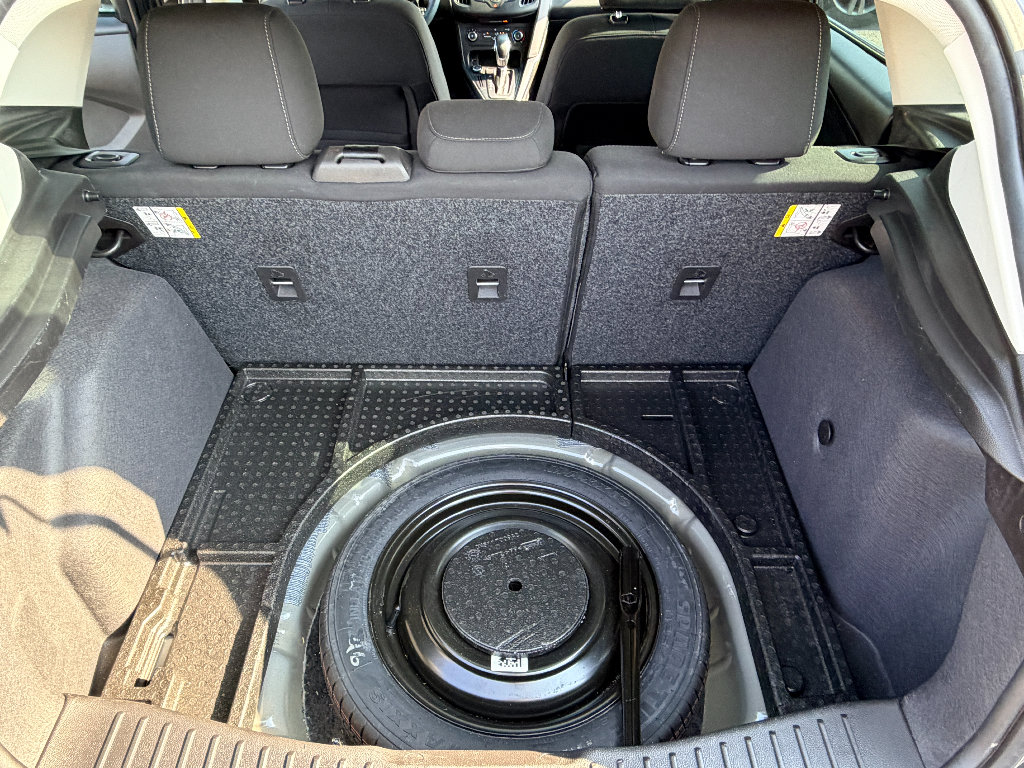 Used 2017 Ford Focus SE FWD image 27