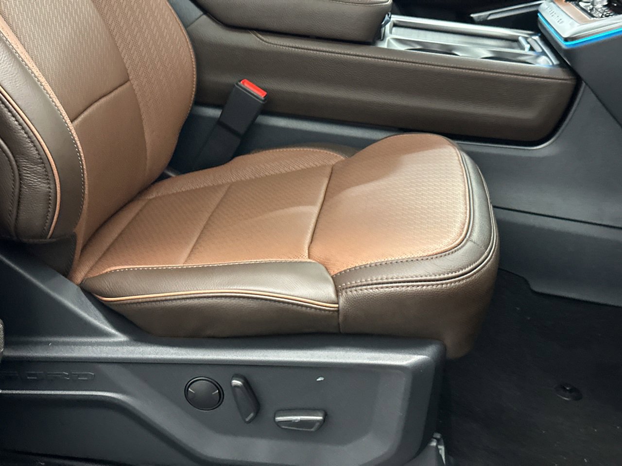 New 2025 Ford Expedition King Ranch image 15