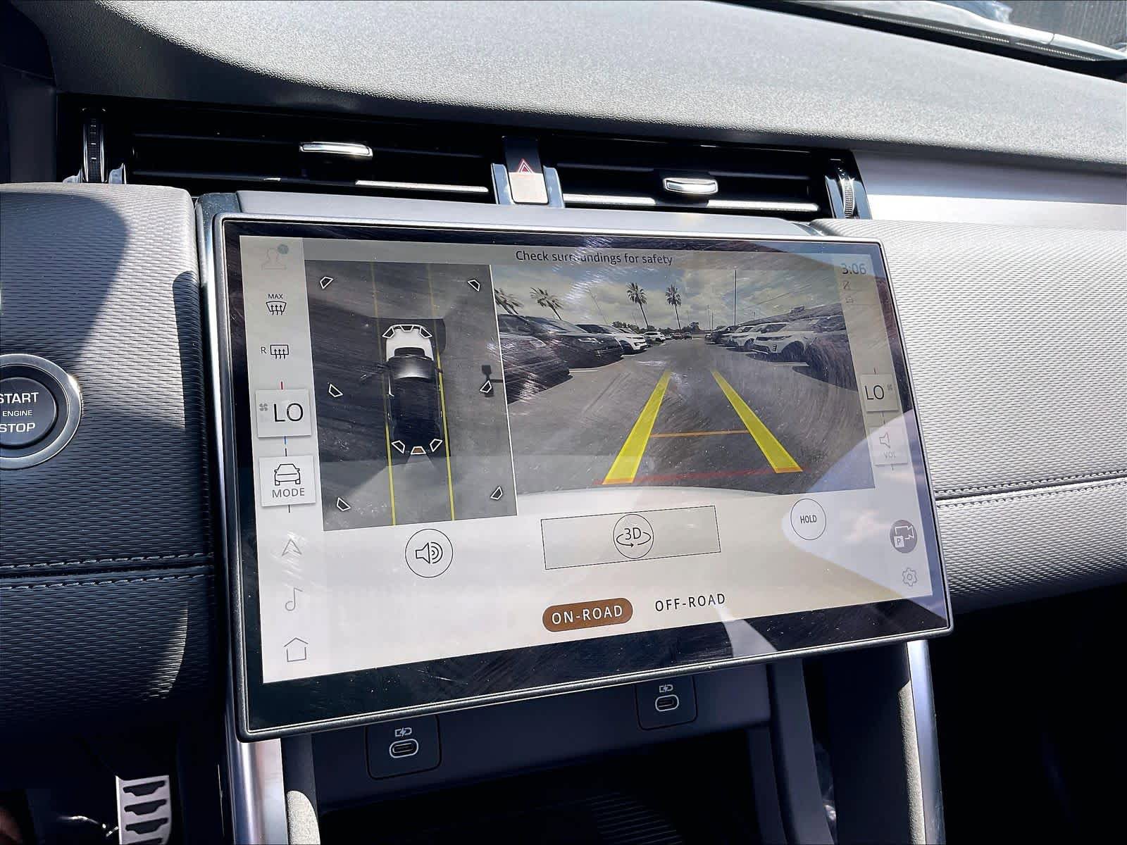 New 2026 Land Rover Discovery Sport Landmark AWD/4WD image 20