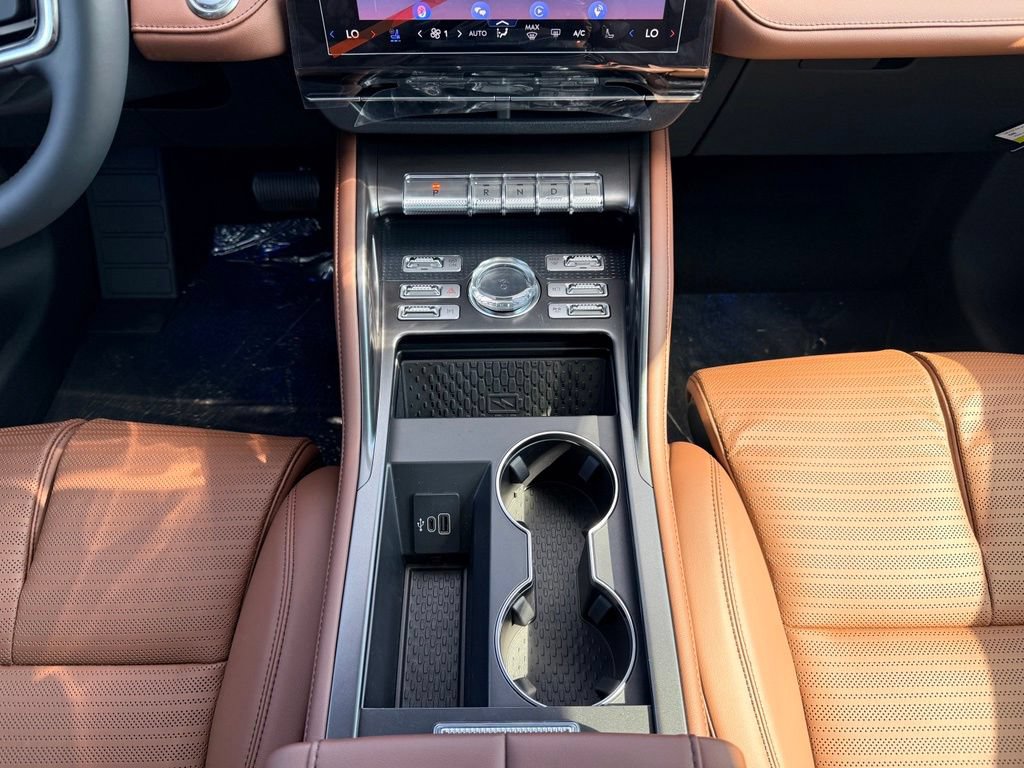 New 2026 Lincoln Nautilus Reserve AWD/4WD image 15
