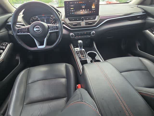 Used 2023 Nissan Altima 2.5 SR w/ SR Premium Package FWD image 15