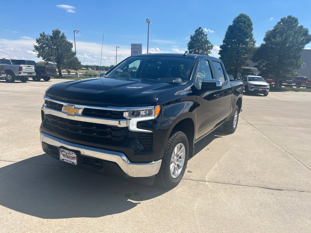Used 2025 Chevrolet Silverado 1500 LT