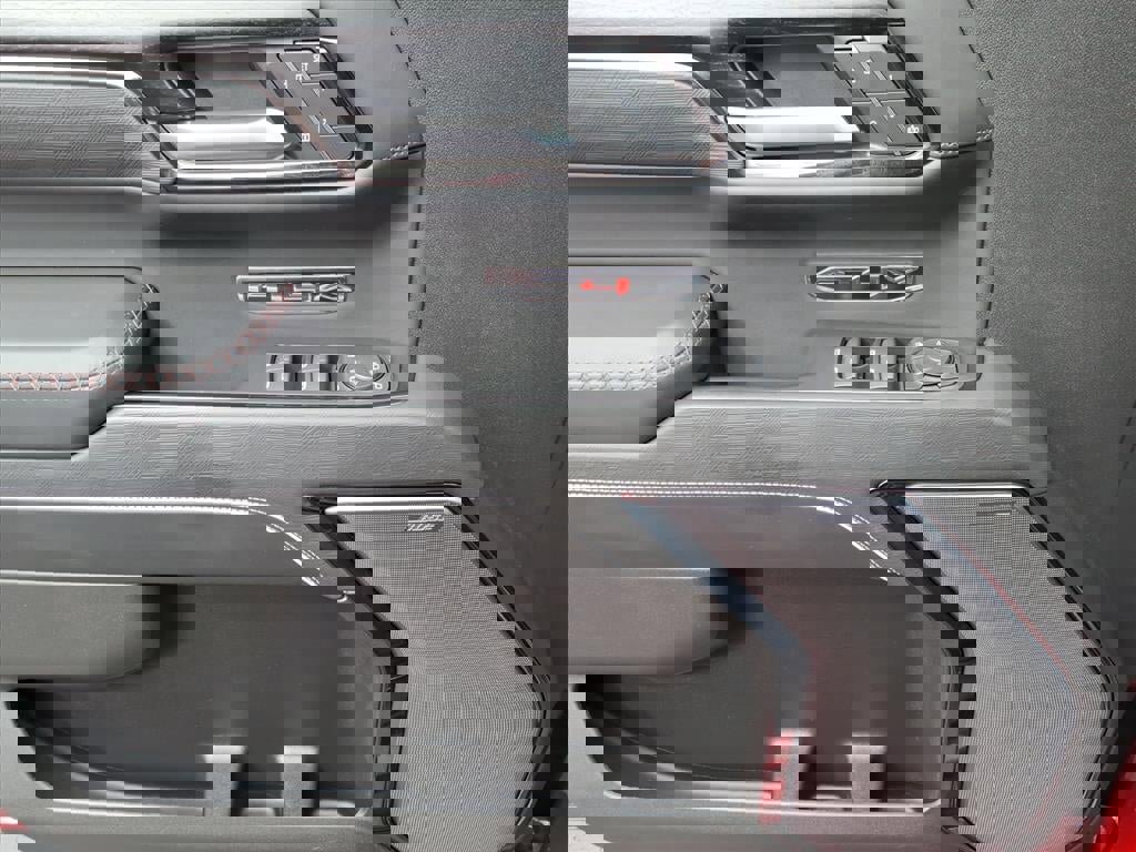 Used 2025 GMC Sierra 1500 AT4X w/ AT4X AEV Edition image 15