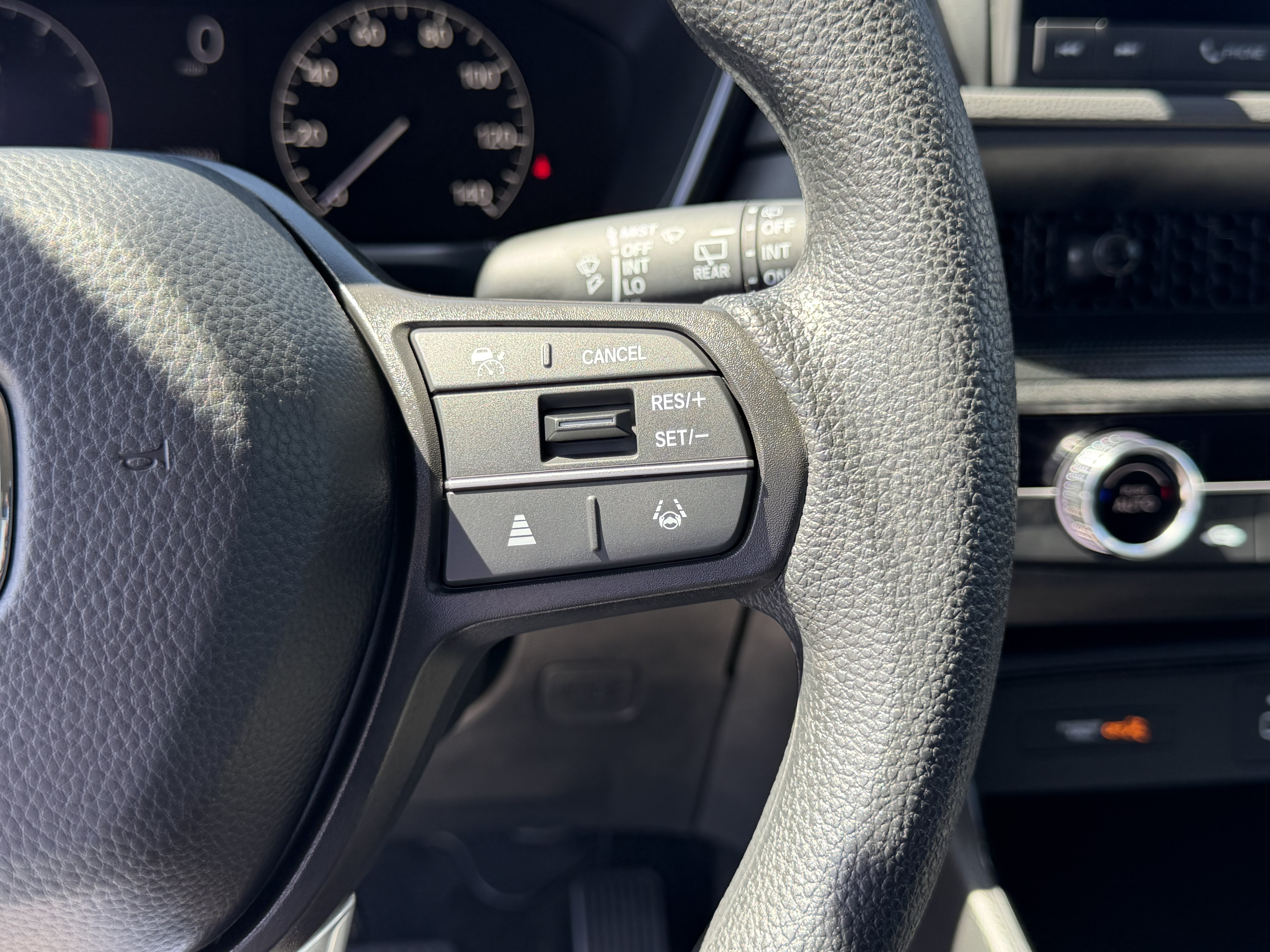 Used 2025 Honda CR-V LX image 25