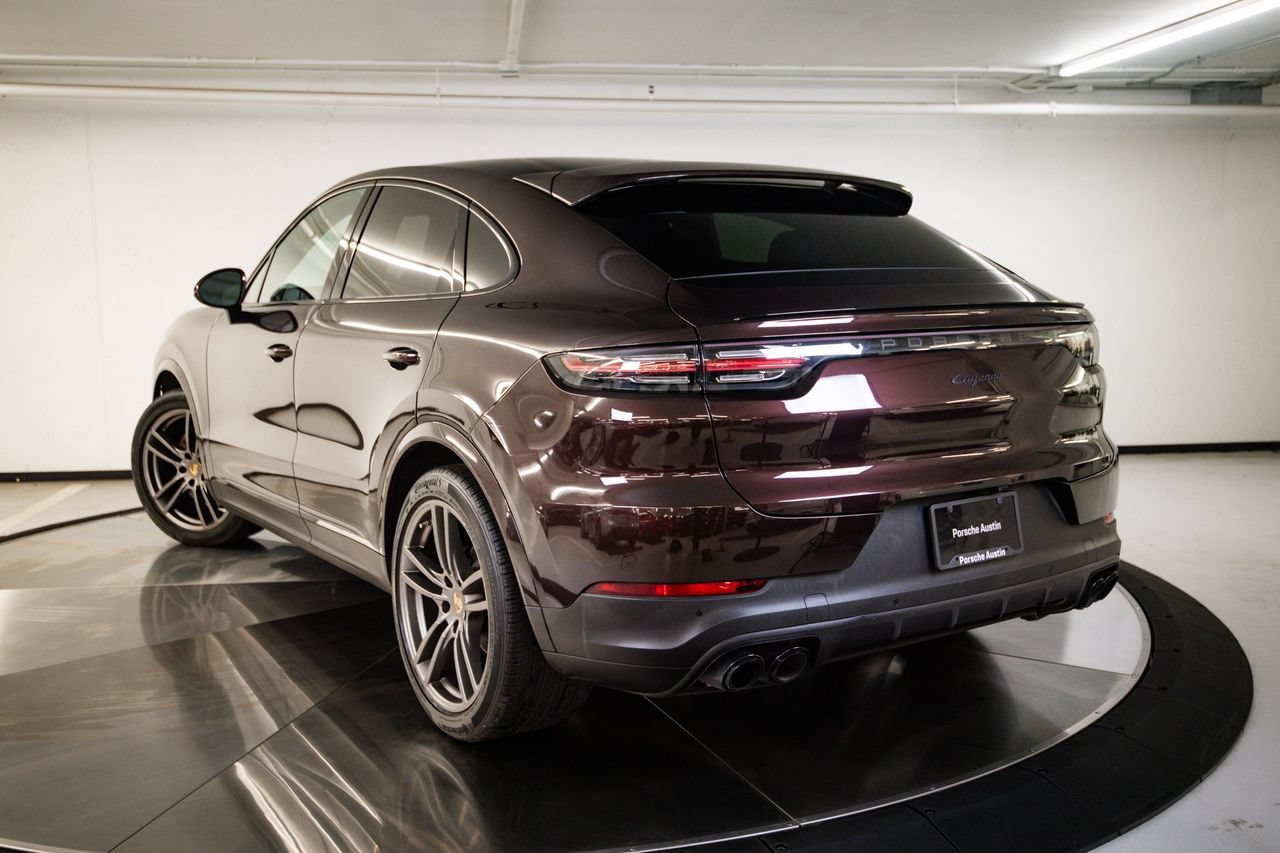 Certified 2023 Porsche Cayenne Platinum Edition AWD/4WD image 3