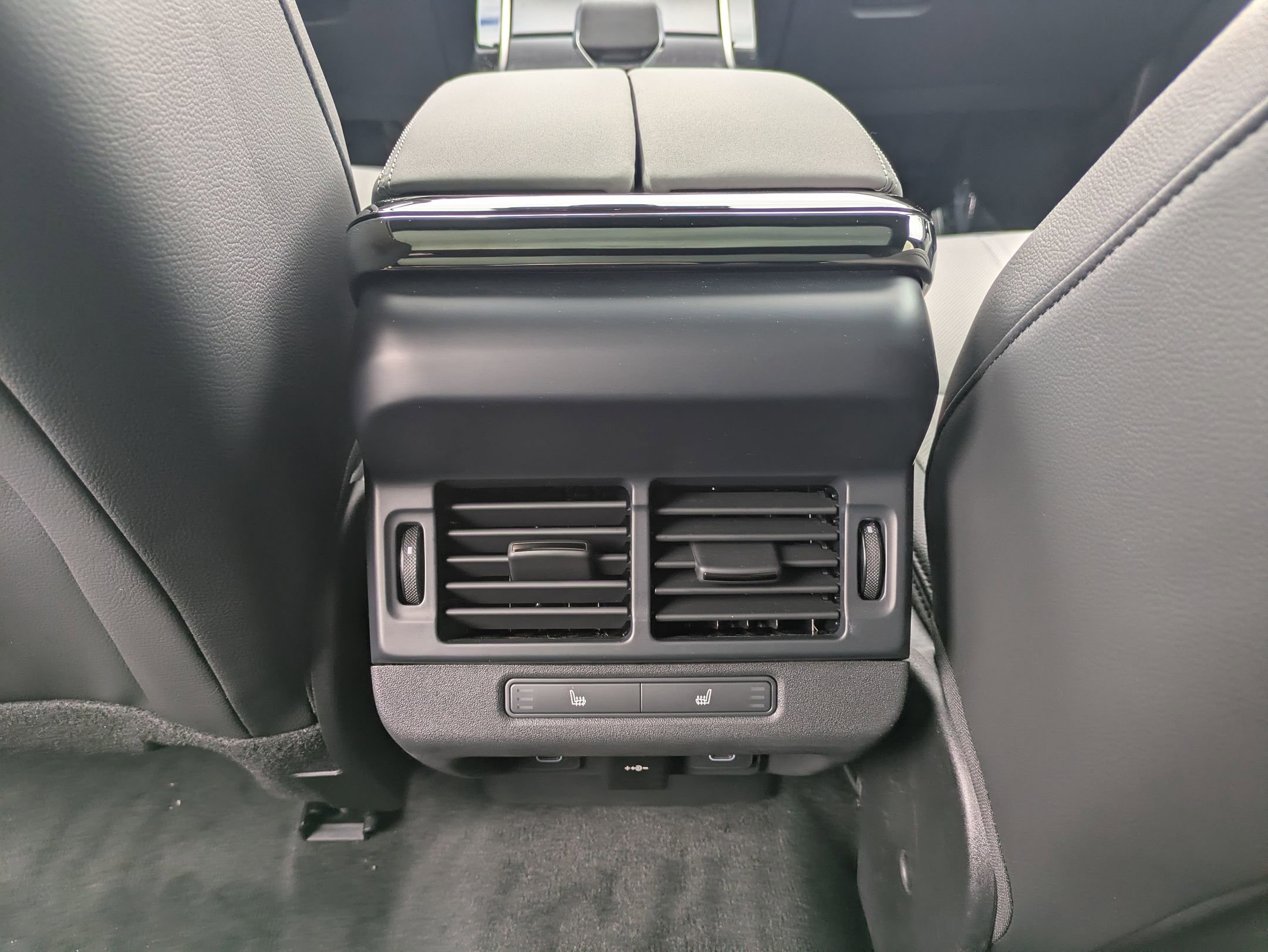 New 2026 Land Rover Range Rover Evoque Dynamic SE image 23