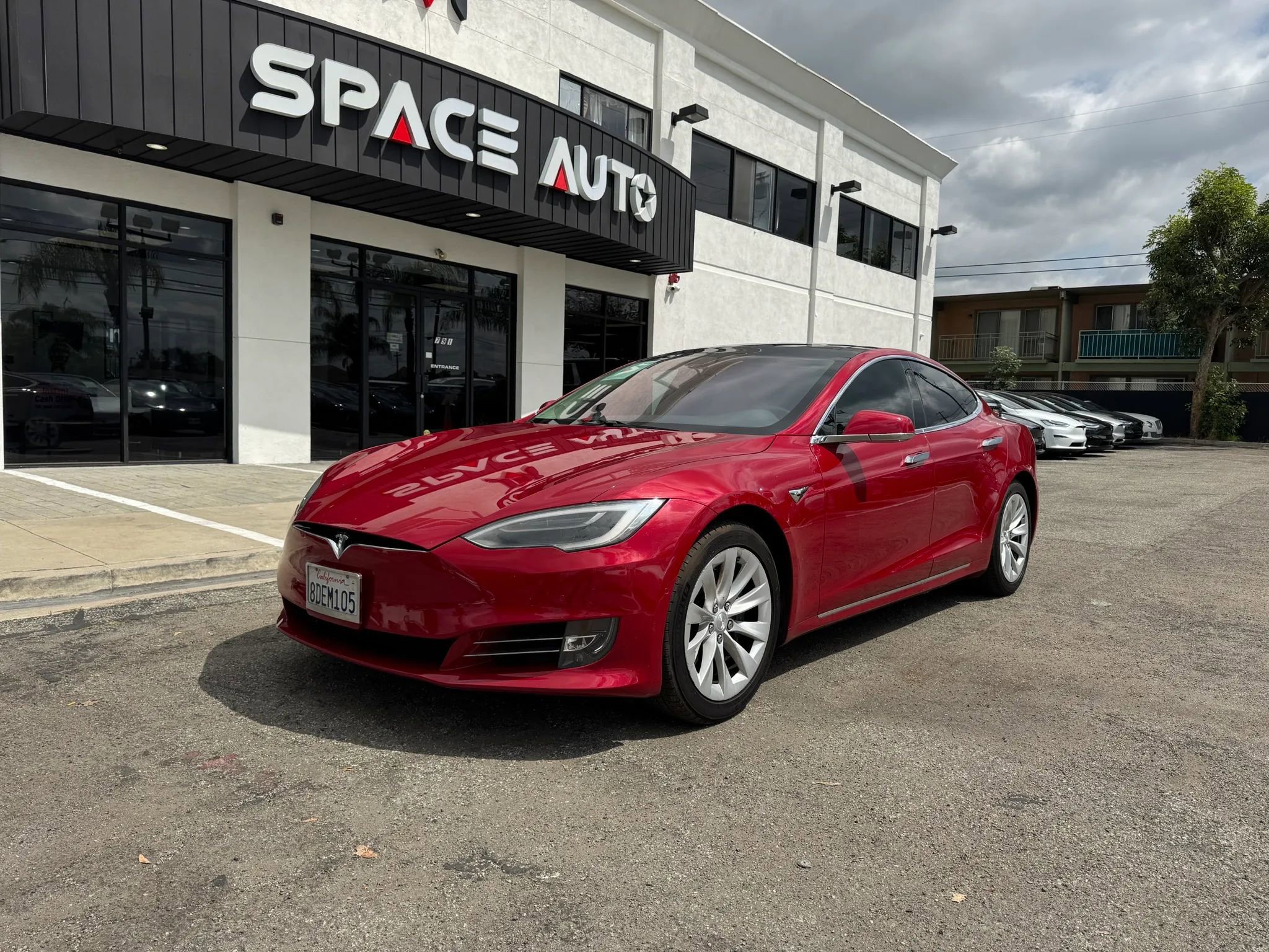 Used 2018 Tesla Model S 75D image 1