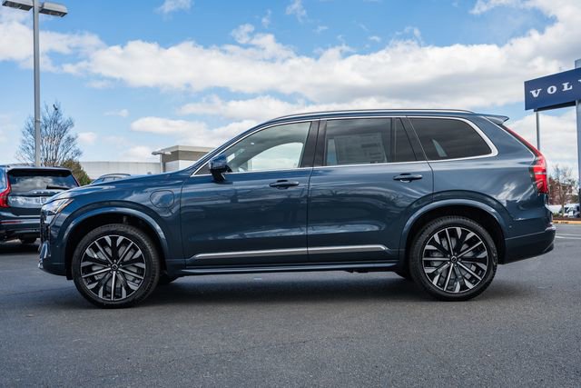 New 2026 Volvo XC90 T8 Plus w/ Protection Package Premier image 4