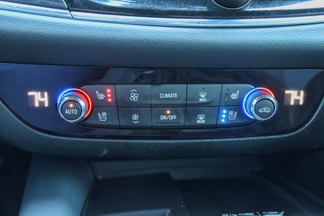 Used 2024 Buick Enclave Premium image 26