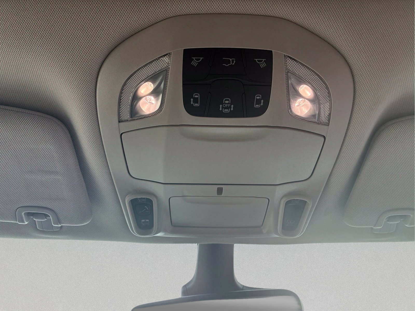 Certified 2024 Chrysler Pacifica Limited AWD/4WD image 33