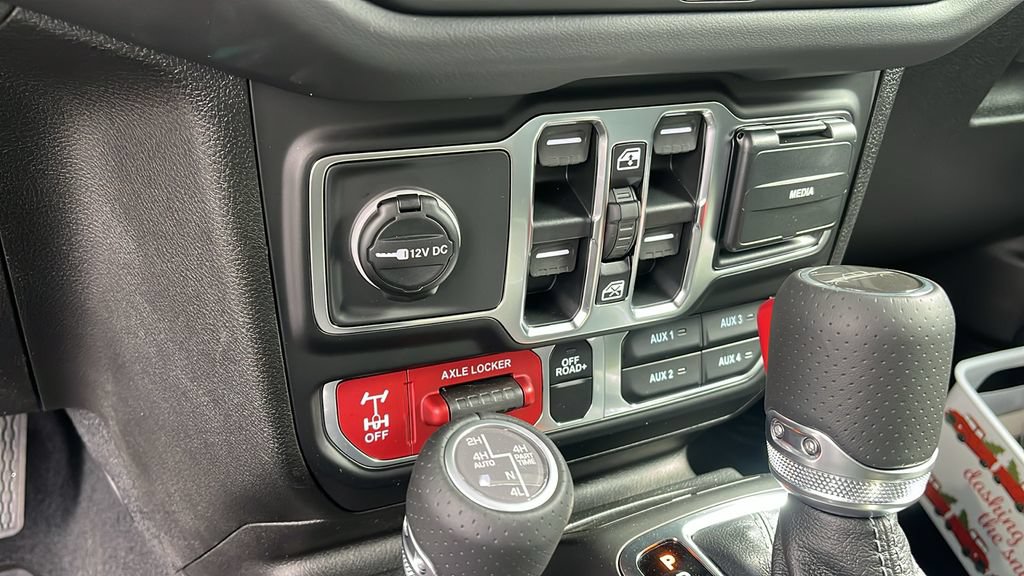 New 2026 Jeep Gladiator Mojave AWD/4WD image 15