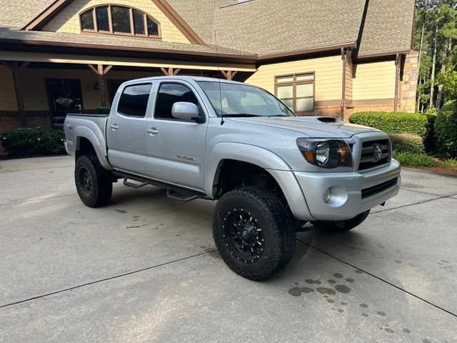Used 2009 Toyota Tacoma PreRunner w/ TRD Sport Pkg RWD image 9