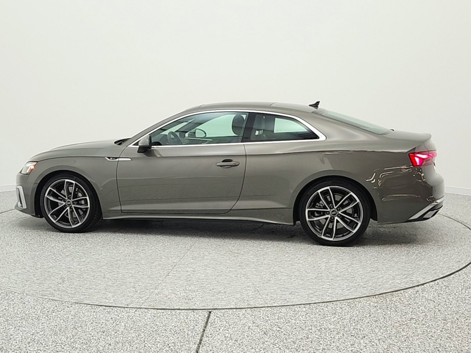 Used 2023 Audi A5 2.0T Premium w/ Convenience Package AWD/4WD image 8
