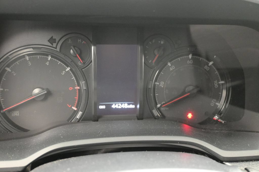 Used 2023 Toyota 4Runner SR5 RWD image 11