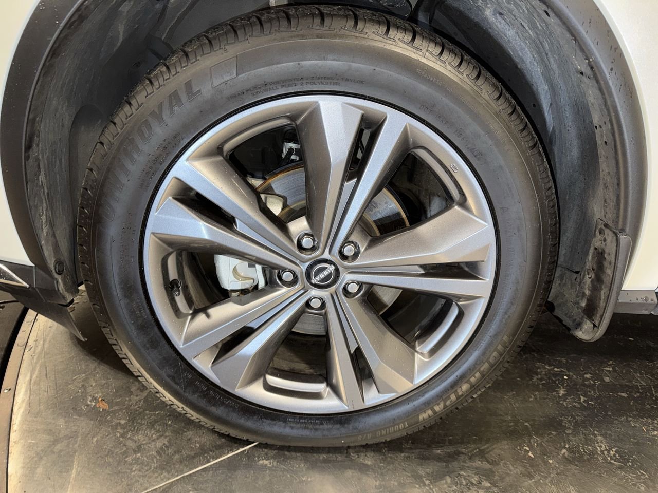 Used 2023 Nissan Murano Platinum w/ Cargo Package image 10