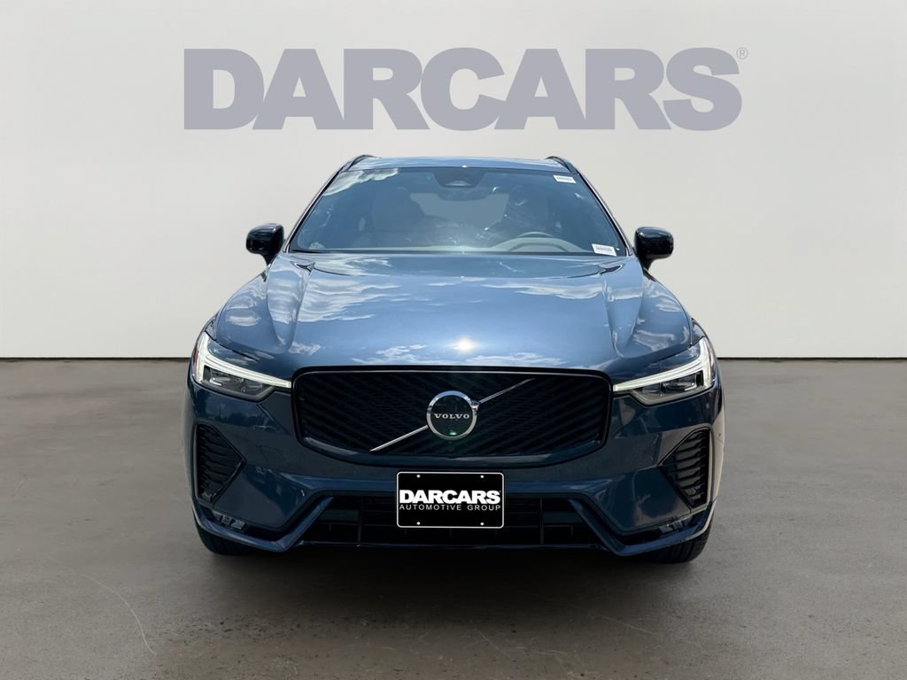 Certified 2026 Volvo XC60 B5 Plus w/ Climate Package AWD/4WD image 2