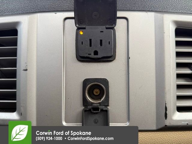 Used 2017 Ford F250 Lariat w/ Chrome Package image 13