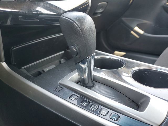 Used 2013 Nissan Altima 2.5 SV w/ 2.5SV Convenience Pkg image 16