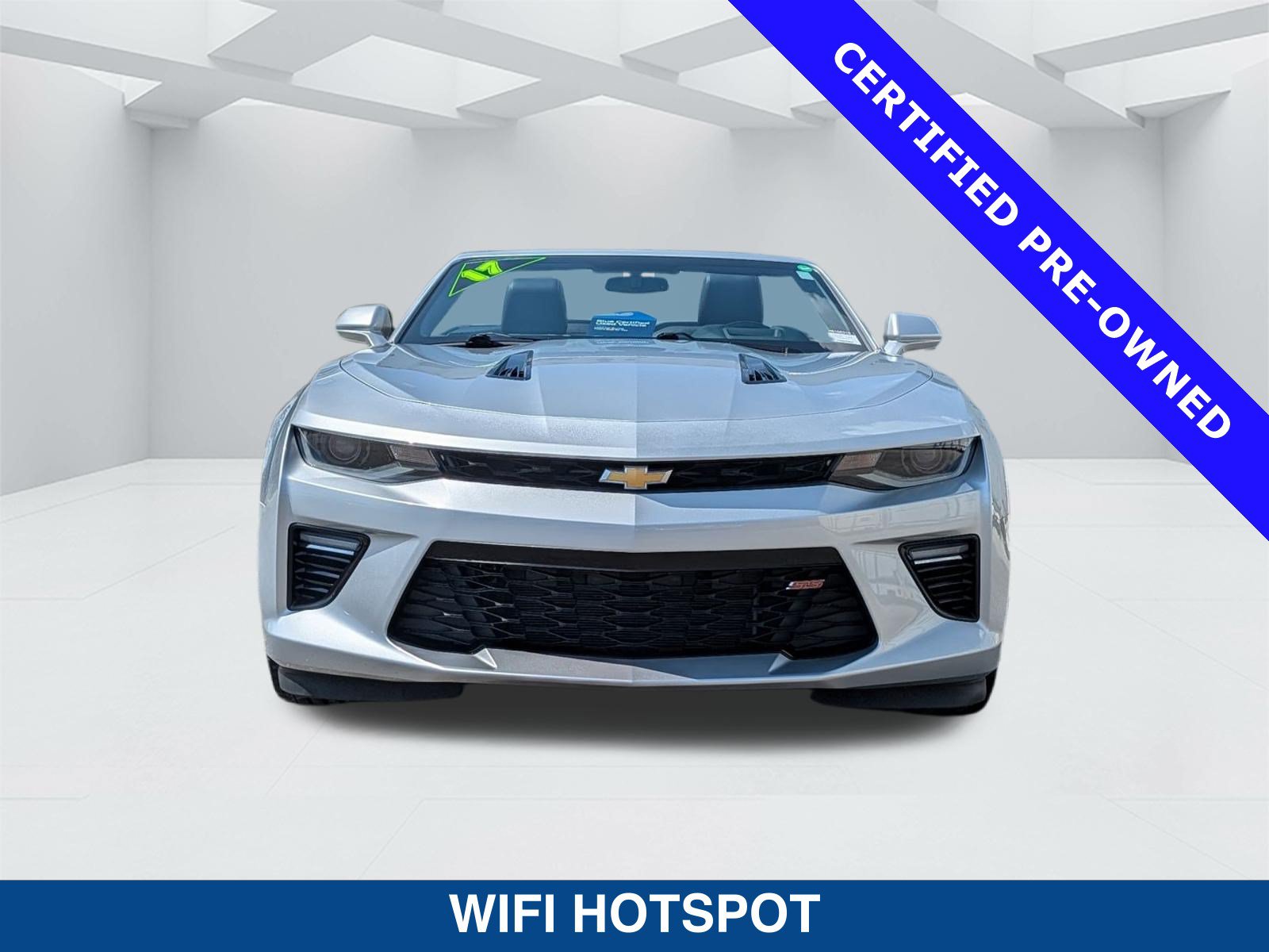 Used 2017 Chevrolet Camaro SS RWD image 8