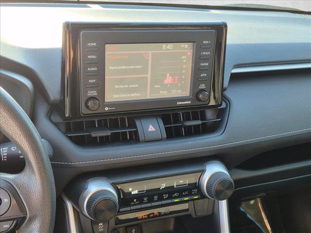 Used 2022 Toyota RAV4 LE FWD image 12