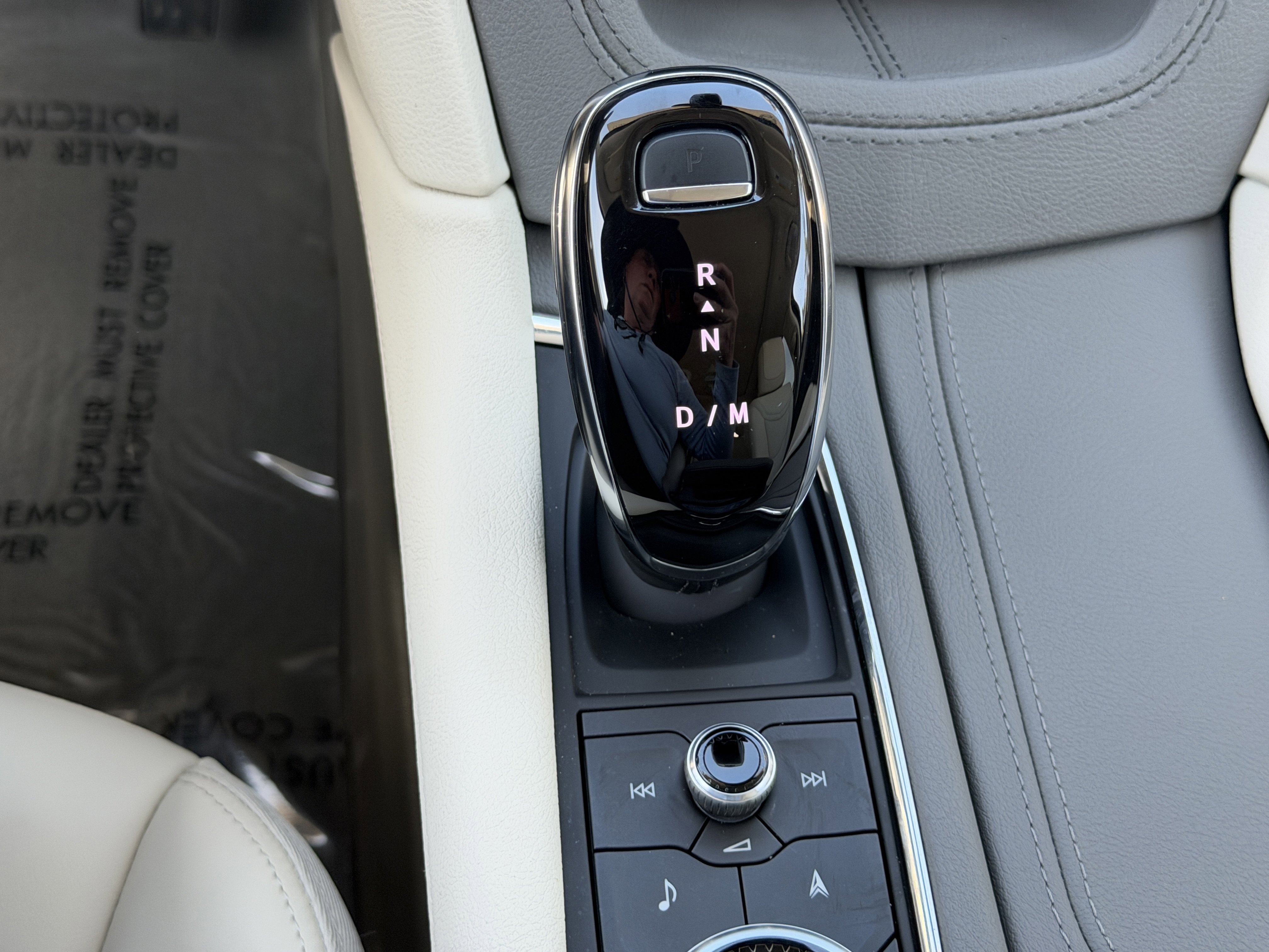 Certified 2024 Cadillac XT5 Premium Luxury w/ Technology Package image 27