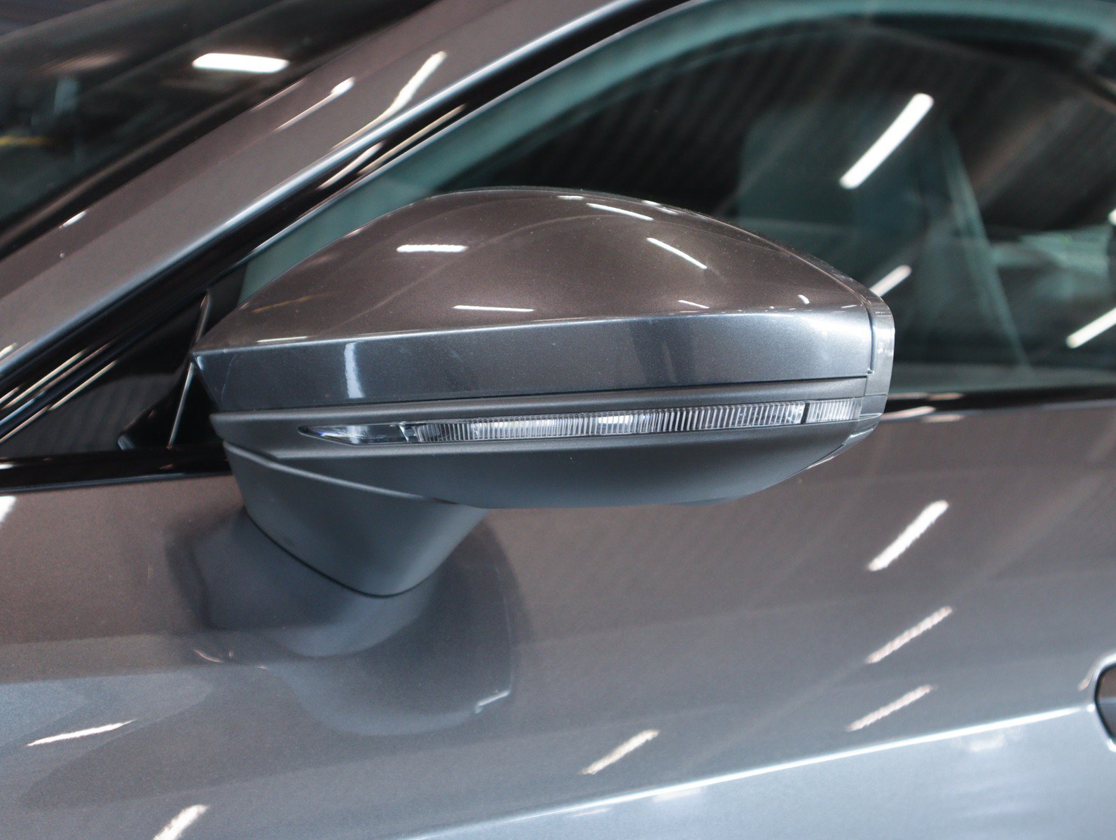 Used 2024 Audi e-tron GT Premium Plus w/ Executive Package AWD/4WD image 30