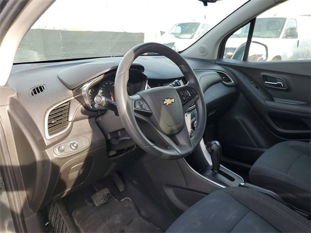 Certified 2019 Chevrolet Trax LS w/ Tint and Cruise Package image 10