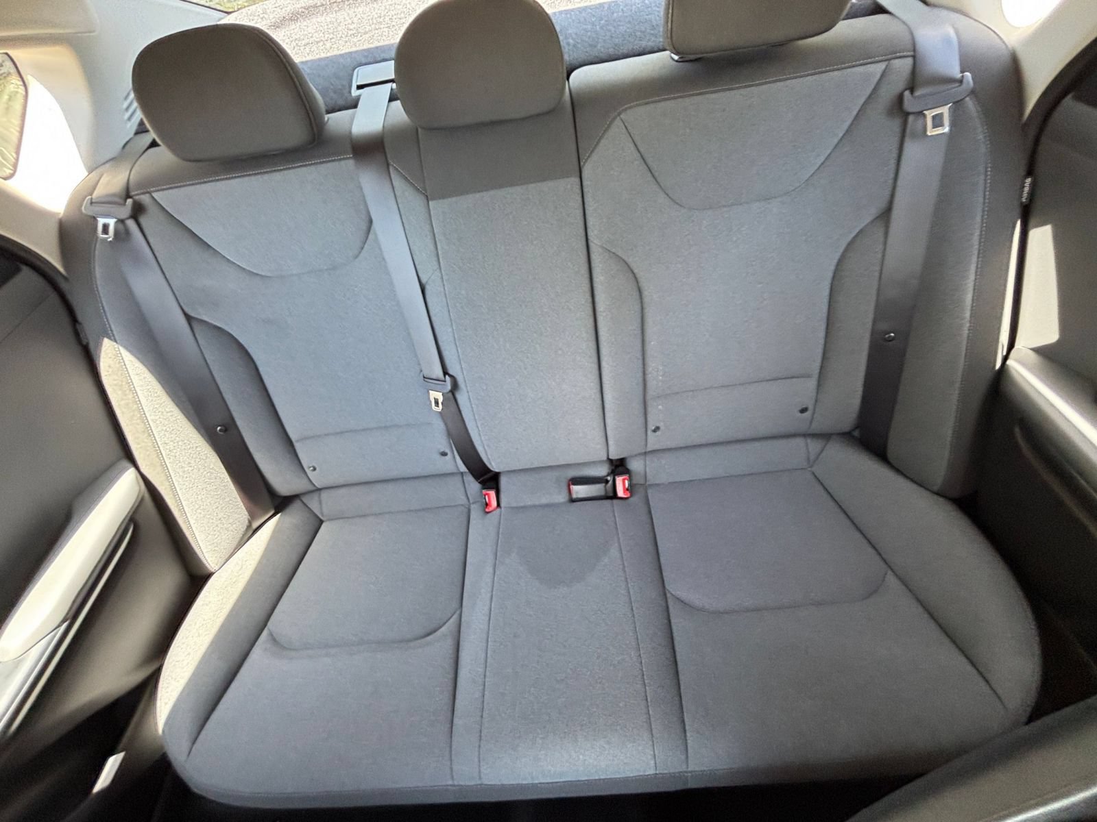 Used 2025 Kia K4 FWD image 40