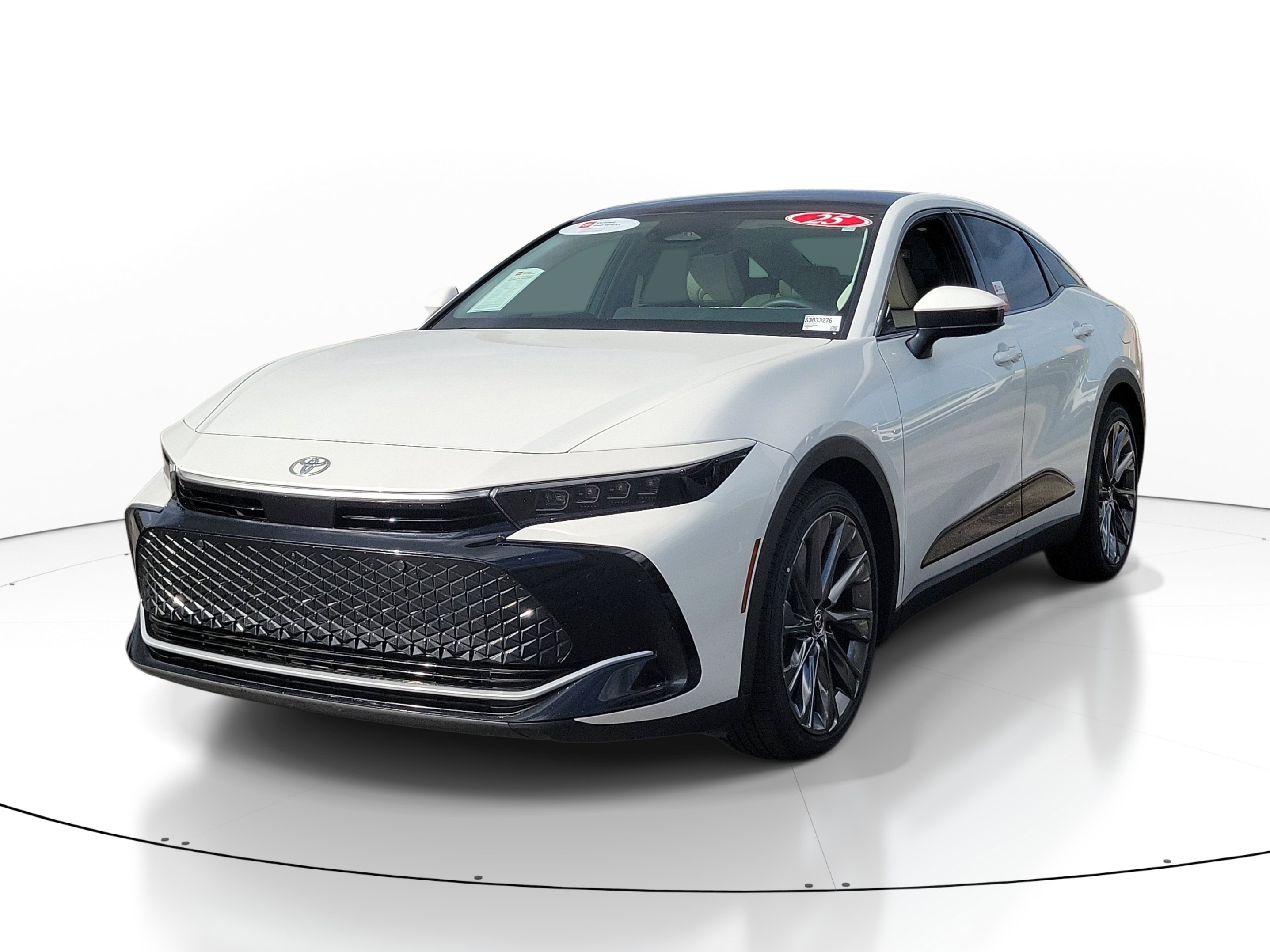 Certified 2025 Toyota Crown XLE w/ Advanced Technology Package image 3