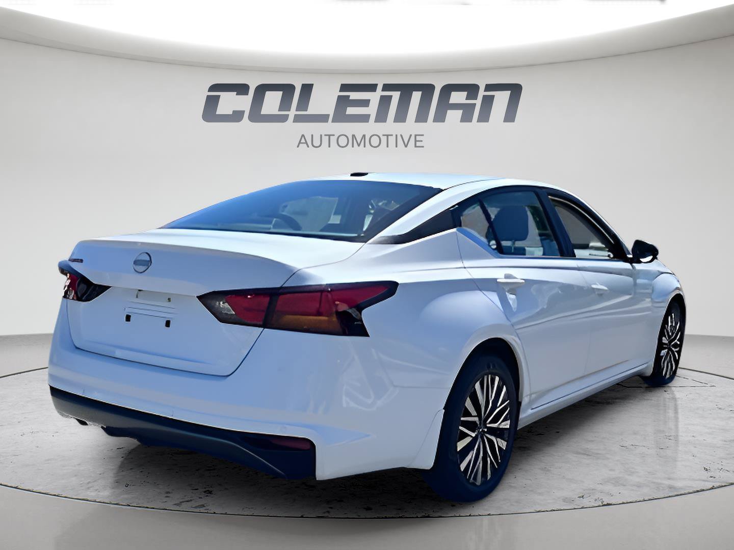New 2026 Nissan Altima 2.5 SV FWD image 11