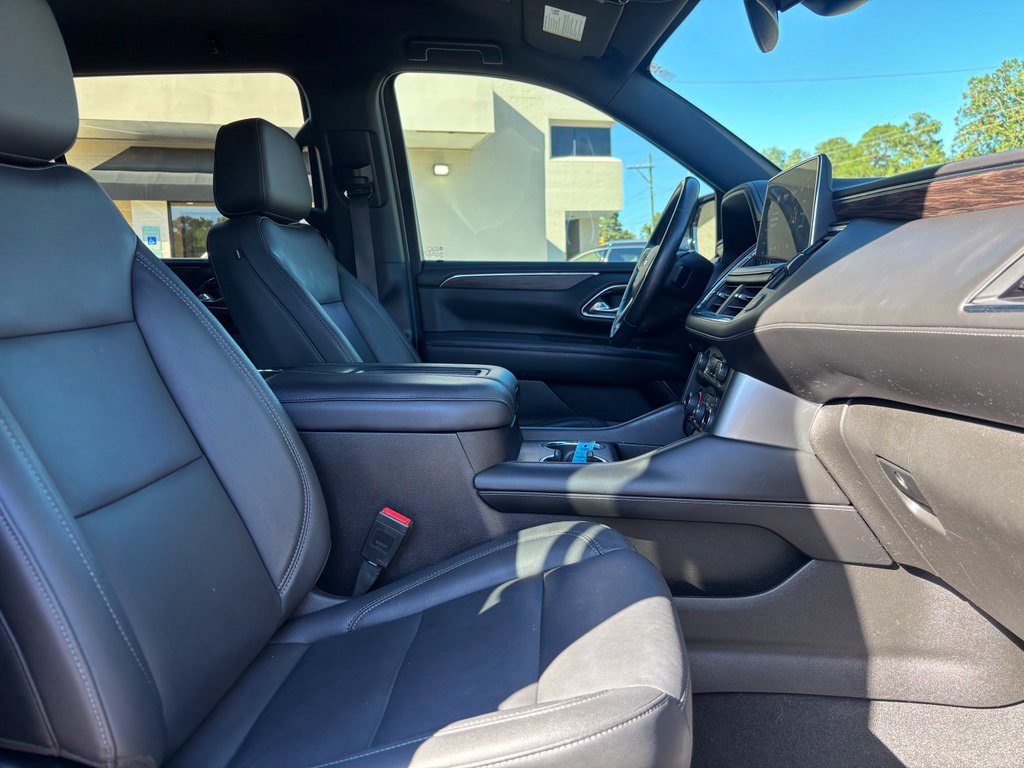 Used 2021 Chevrolet Suburban Z71 AWD/4WD image 31