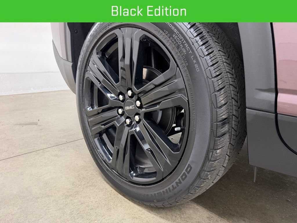 Certified 2025 GMC Acadia Elevation w/ Black Edition FWD image 8