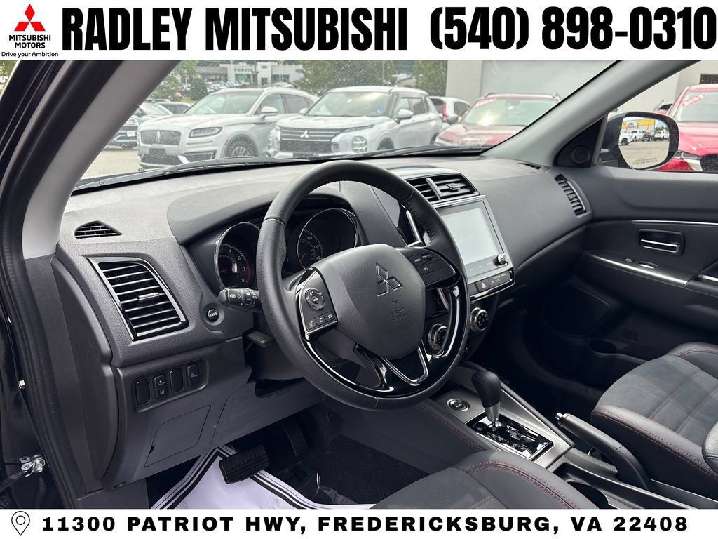 Used 2025 Mitsubishi Outlander Sport AWD image 6
