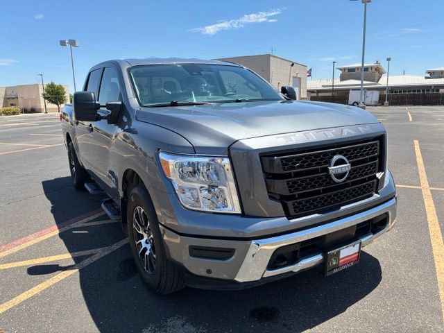 Certified 2024 Nissan Titan SV w/ SV Convenience Package RWD image 8