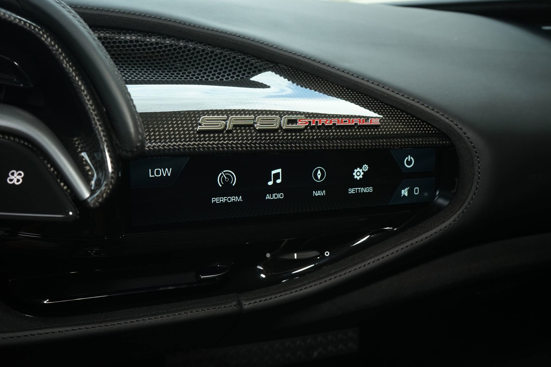 Used 2021 Ferrari SF90 Stradale AWD/4WD image 22