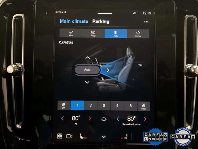 Used 2025 Volvo XC40 B5 Plus image 50